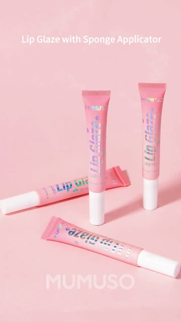 Lip glaze with sponge applicator