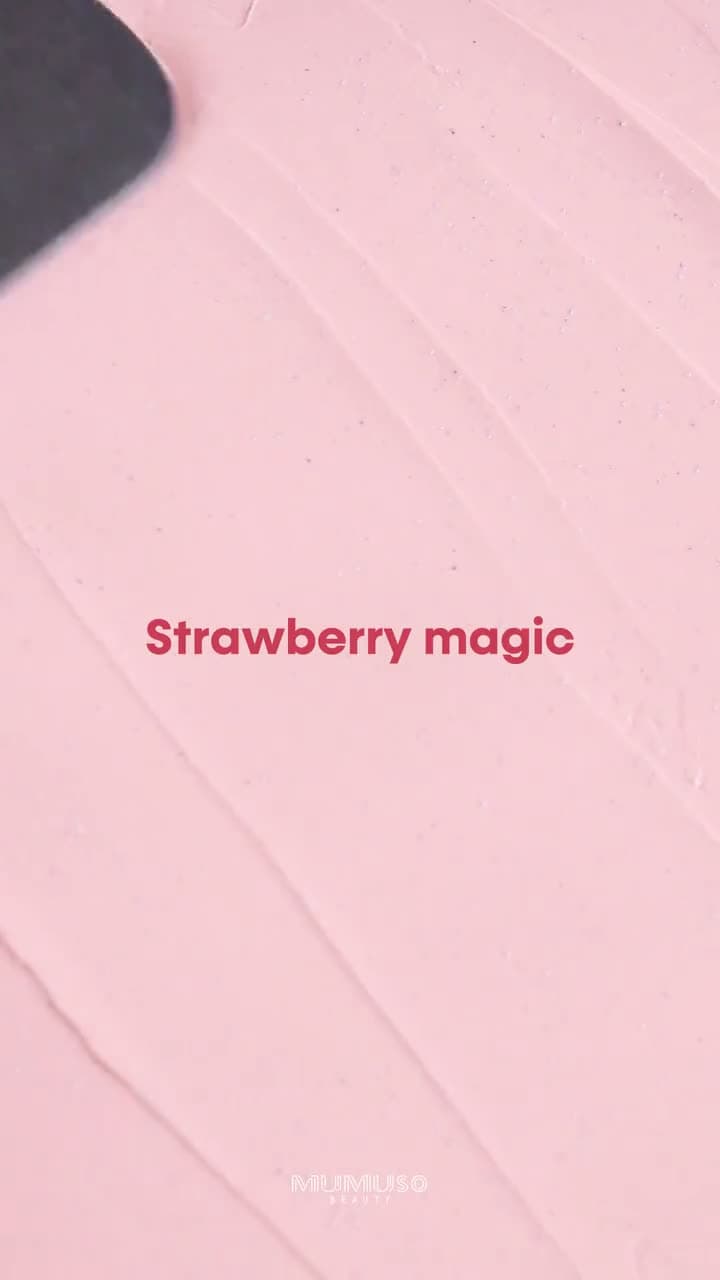 Strawberry color-changing clay mask, swatch