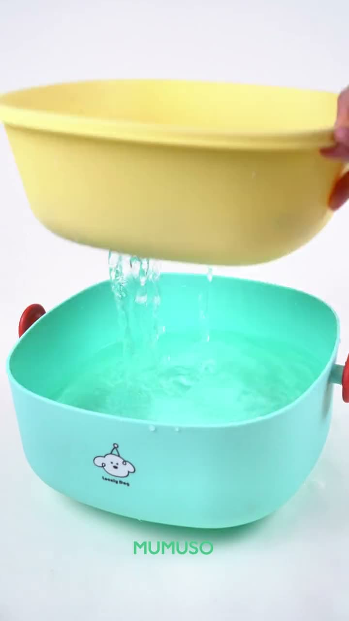 Double-layer draining basket in use